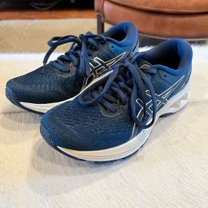 ASICS Gel-Kayano 27
